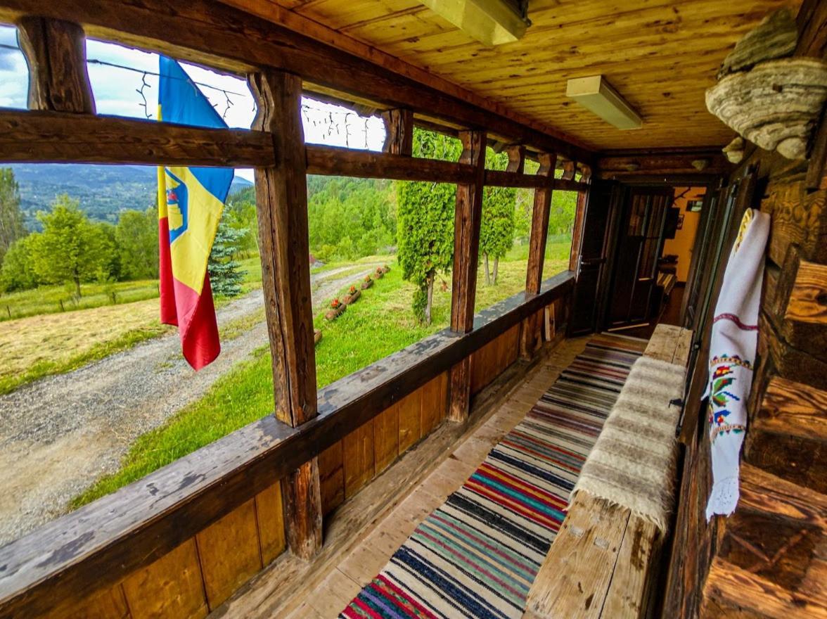Casuta Lu' Liviu Villa Borsa  Kültér fotó