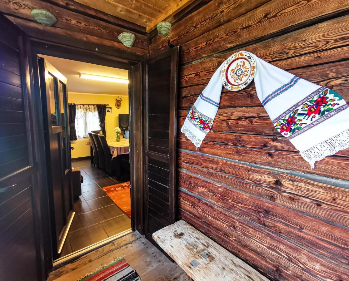 Casuta Lu' Liviu Villa Borsa  Kültér fotó
